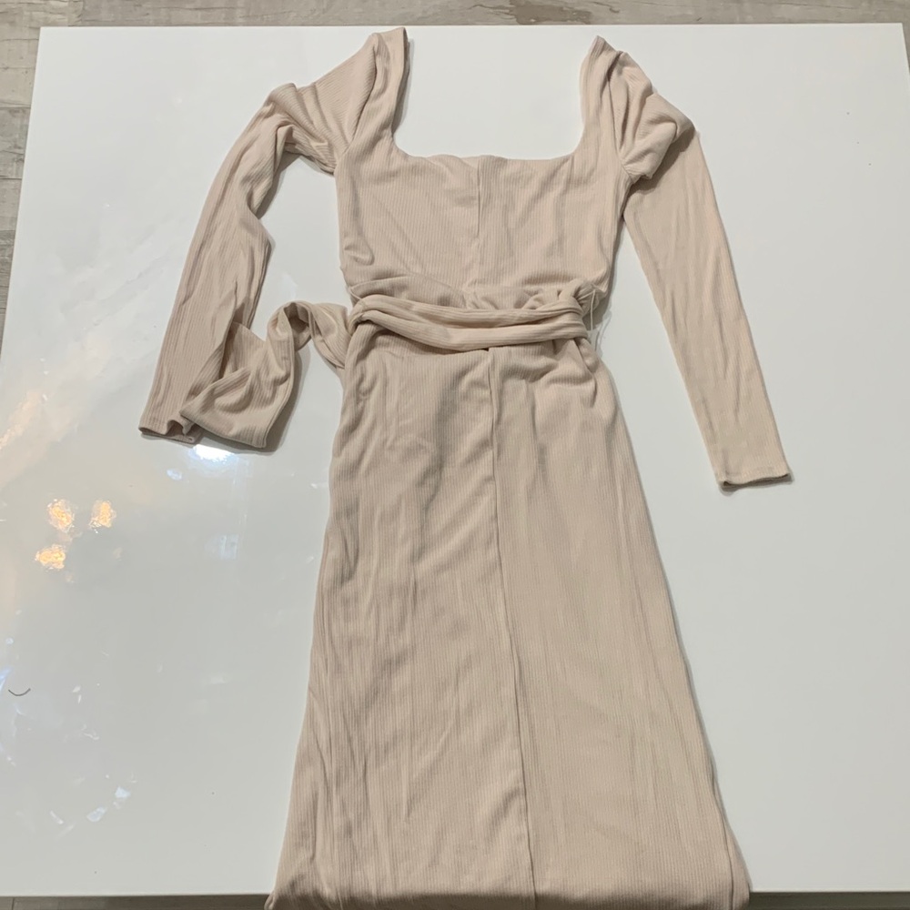 Lovers and Friends Sariah Beige Ribbed Midi Dress XS - $168 Excellent condition - Picture 14 of 14